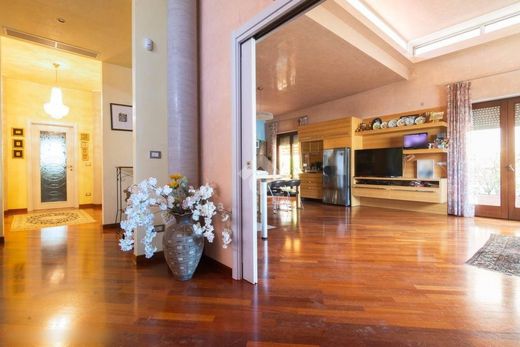 Maison de luxe à vendre à Conversano, 875 000 €, Photo 2