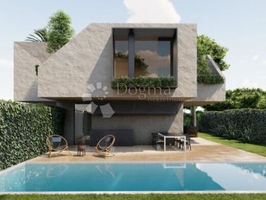 Maison de luxe à vendre à Labin, 580 000 €, Photo 2
