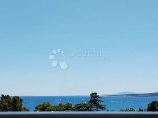 Luxury Apartment for sale in Krk, 412 000 €, Photo 2