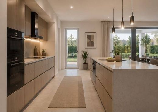 Maison de luxe à vendre à Montichiari, 430 000 €, Photo 3
