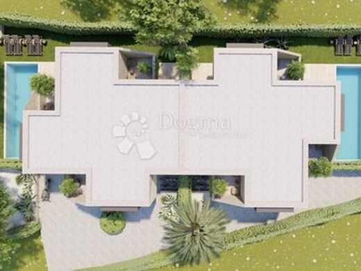 Maison de luxe à vendre à Labin, 580 000 €, Photo 3