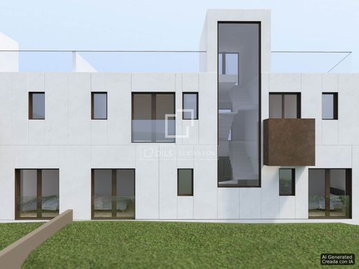 Maison de luxe à vendre à Bordones, 1 000 000 €, Photo 3