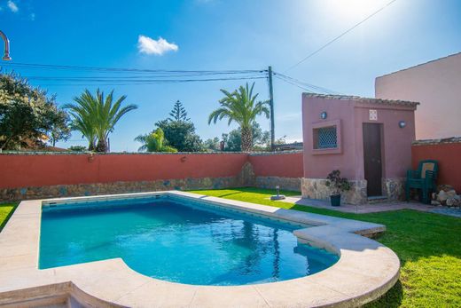 Luxury House for sale in Chiclana de La Frontera, 460 000 €, Photo 4