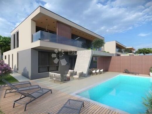 Maison de luxe à vendre à Labin, 1 500 000 €, Photo 4