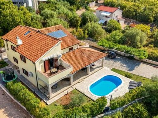 Luxury House for sale in Krk, 875 000 €, Photo 4
