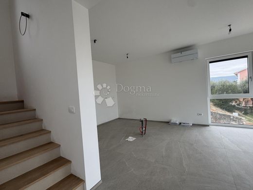 Luxury Apartment for sale in Krk, 990 000 €, Photo 5