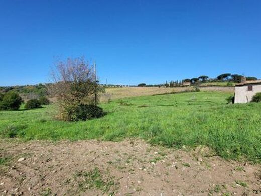 Luxury House for sale in Grottaferrata, 890 000 €, Photo 1