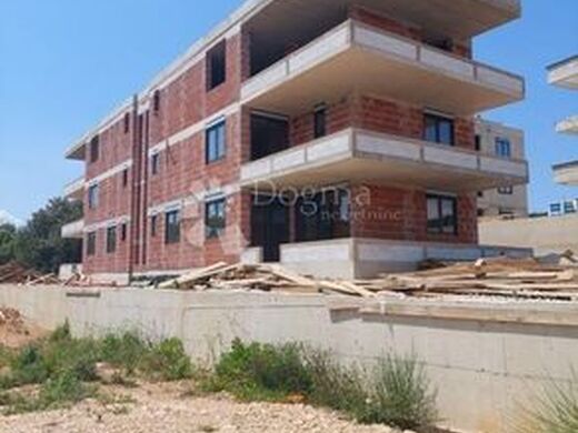 Luxury Apartment for sale in Krk, 796 000 €, Photo 2