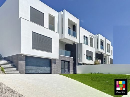 Luxury House for sale in Seixal, 795 000 €, Photo 2