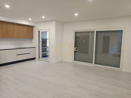 Maison de luxe à vendre à Seixal, 495 000 €, Photo 2