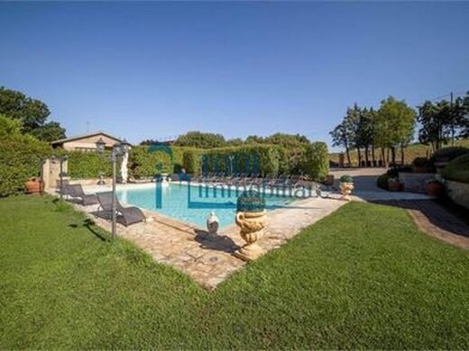 Maison de luxe à vendre à Montecastrilli, 680 000 €, Photo 2