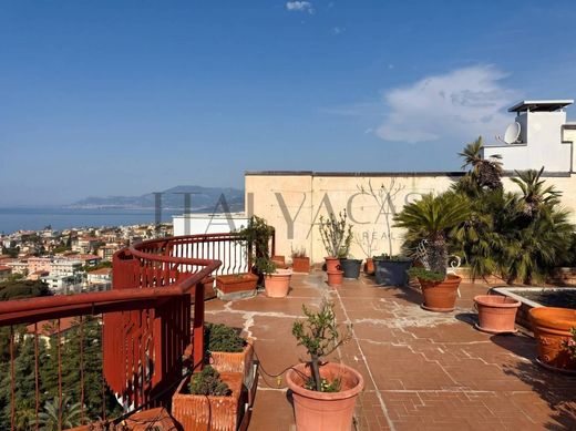 Luxury Apartment for sale in Bordighera, 1 200 000 €, Photo 3