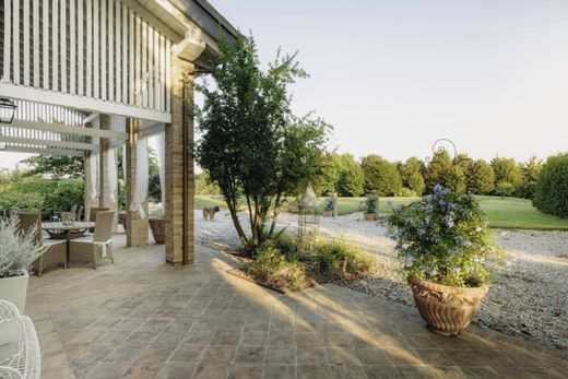 Luxury House for sale in Treviso, 1 100 000 €, Photo 4