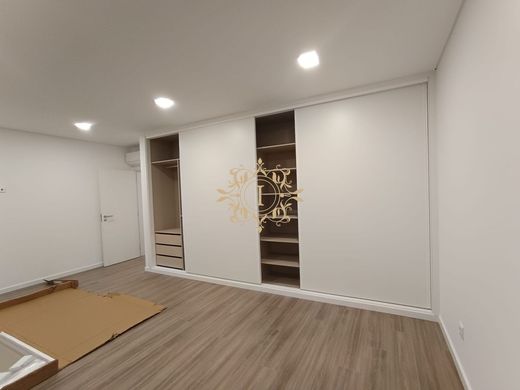 Luxury House for sale in Seixal, 440 000 €, Photo 4