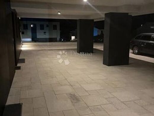 Luxury Apartment for sale in Krk, 850 000 €, Photo 5