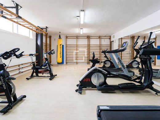 Luxury House for sale in Esplugues de Llobregat, 1 550 000 €, Photo 5