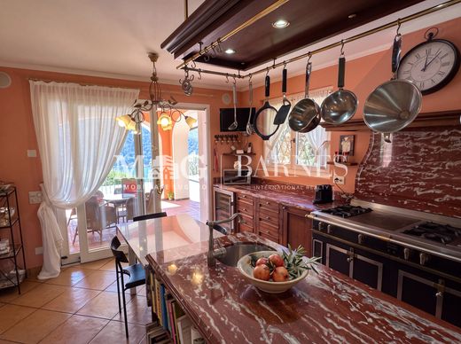 Luxury House for sale in Vico Morcote, 0 €, Photo 2