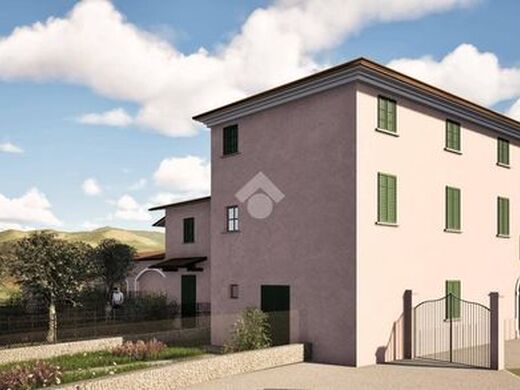 Luxury House for sale in Quarrata, 430 000 €, Photo 2