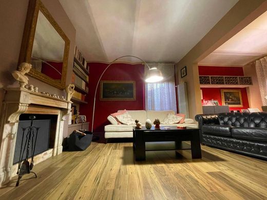 Maison de luxe à vendre à Pistoia, 540 000 €, Photo 3