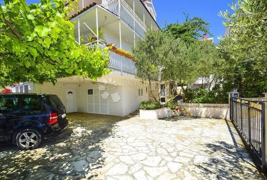 Maison de luxe à vendre à Okrug Donji, 1 245 000 €, Photo 4