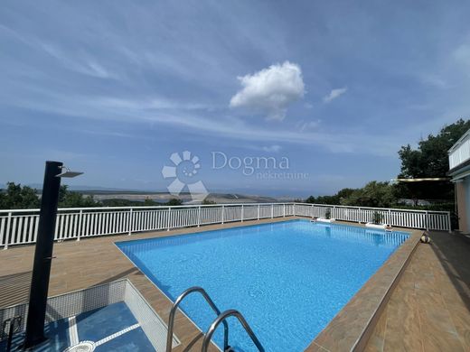 Luxury House for sale in Crikvenica, 990 000 €, Photo 5