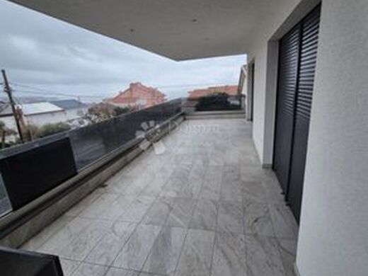 Luxury House for sale in Crikvenica, 800 000 €, Photo 5