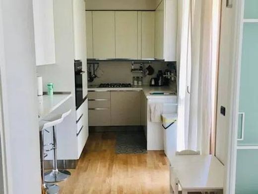 Appartement de luxe à vendre à Modena, 615 000 €, Photo 5