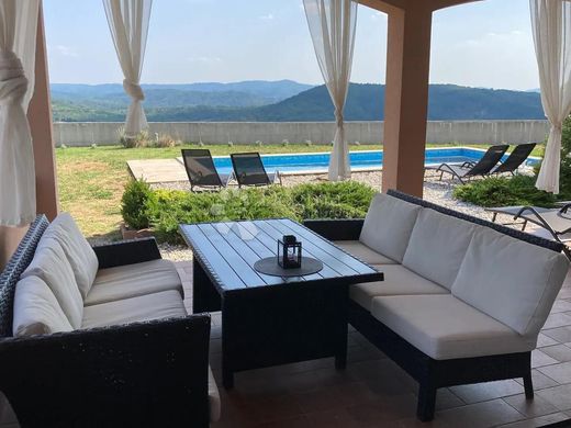 Maison de luxe à vendre à Buzet, 490 000 €, Photo 6