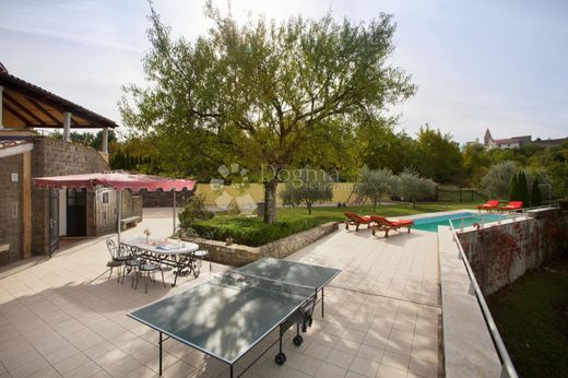 Maison de luxe à vendre à Buje, 777 000 €, Photo 6