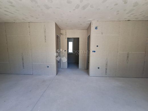 Maison de luxe à vendre à Baška, 1 040 000 €, Photo 6