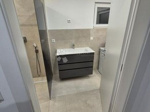 Luxury House for sale in Crikvenica, 800 000 €, Photo 7