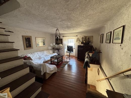 Maison de luxe à vendre à Cres, 450 000 €, Photo 7