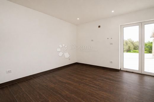 Maison de luxe à vendre à Buje, 870 000 €, Photo 7