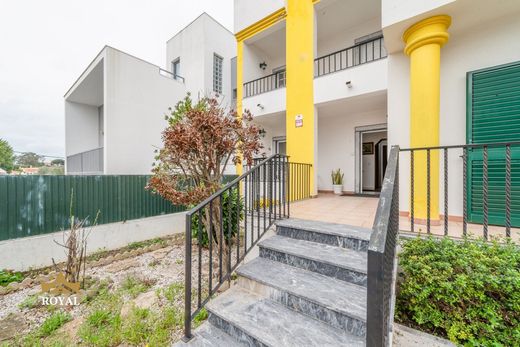Maison de luxe à vendre à Almada, 450 000 €, Photo 2
