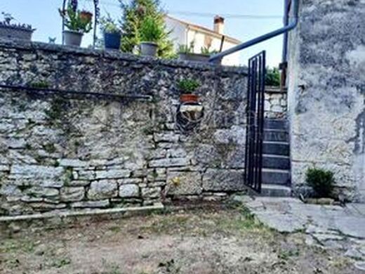 Maison de luxe à vendre à Bale, 415 000 €, Photo 4