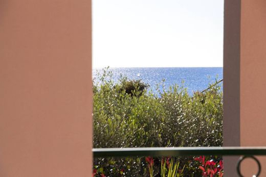 Luxury Apartment for sale in Borgio, 430 000 €, Photo 4