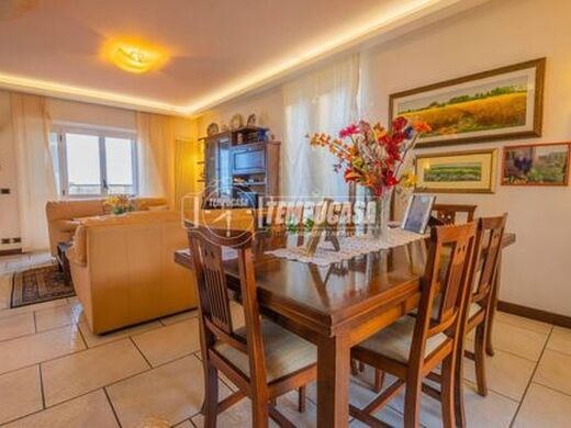 Maison de luxe à vendre à Acquaviva Picena, 600 000 €, Photo 5