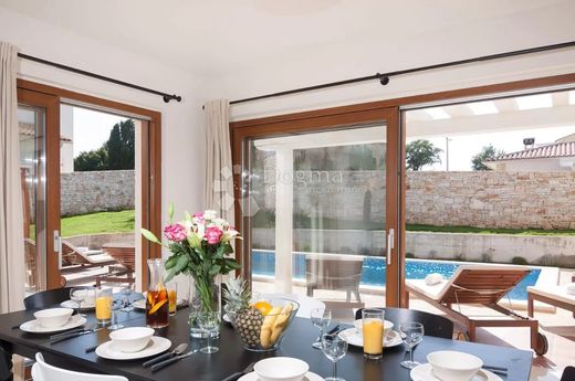 Maison de luxe à vendre à Barban, 549 000 €, Photo 6