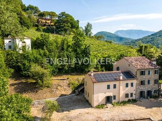 Luxury House for sale in Tarzo, 700 000 €, Photo 7