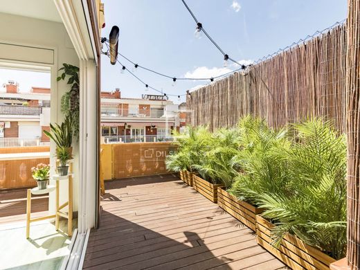 Appartement de luxe à vendre à Barcelona, 660 000 €, Photo 2