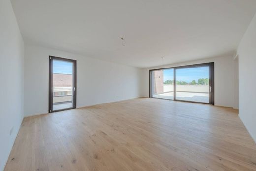 Luxury Apartment for sale in Spinea-Orgnano, 480 000 €, Photo 2