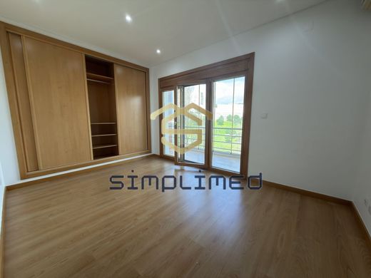 Appartement de luxe à vendre à Odivelas, 565 000 €, Photo 3