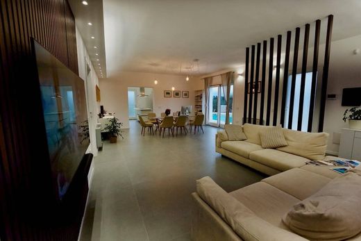Maison de luxe à vendre à Quartu Sant Elena, 2 200 000 €, Photo 5
