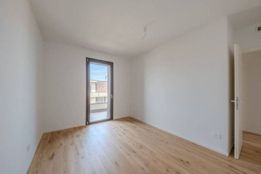 Luxury Apartment for sale in Spinea-Orgnano, 480 000 €, Photo 5