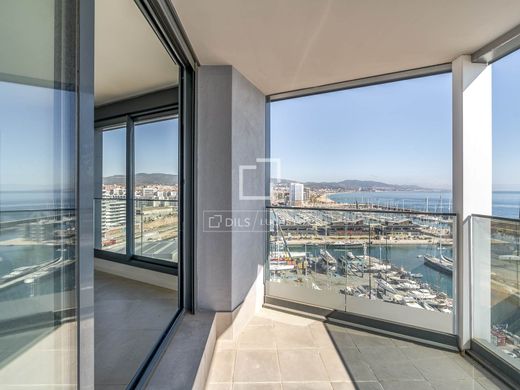 Luxury Apartment for sale in Badalona, 950 000 €, Photo 6