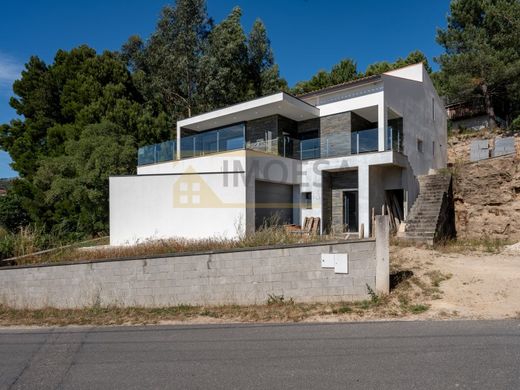 Maison de luxe à vendre à Valença, 425 000 €, Photo 2