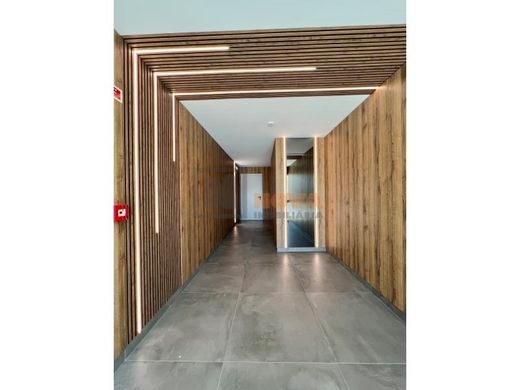 Appartement de luxe à vendre à Odivelas, 750 000 €, Photo 2