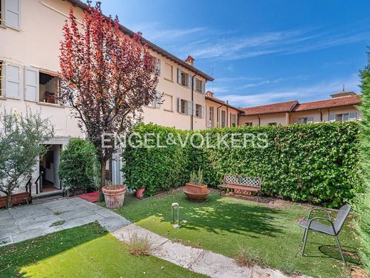 Maison de luxe à vendre à Como, 800 000 €, Photo 2