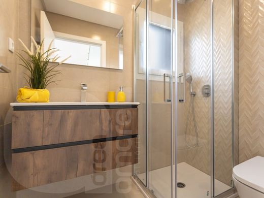Luxury House for sale in Seixal, 425 000 €, Photo 3