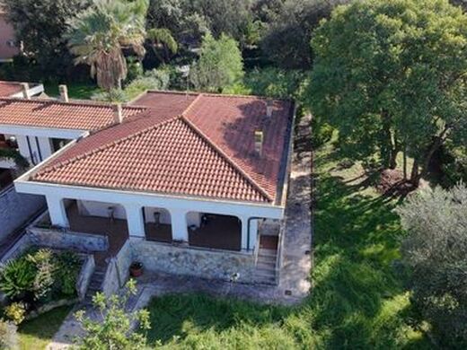 Luxury House for sale in Rome, 780 000 €, Photo 3